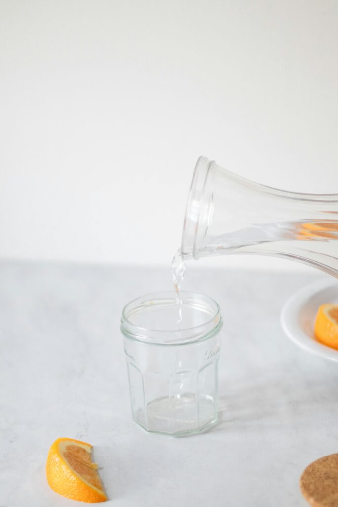 Start your day with hydration – natural weight loss tips with water and lemon