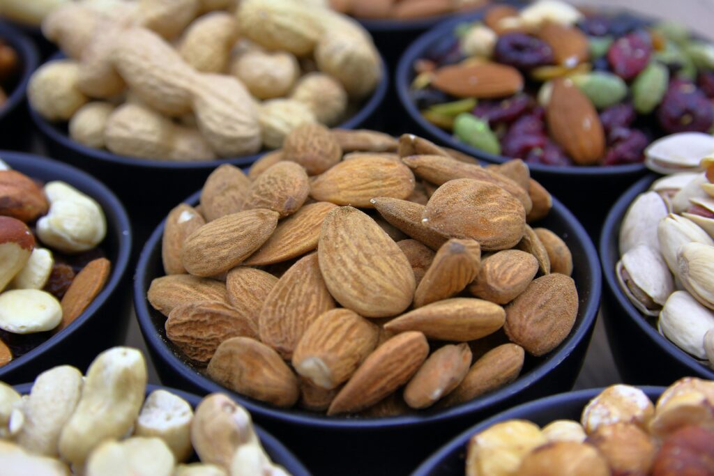 Nuts as metabolism boosting foods