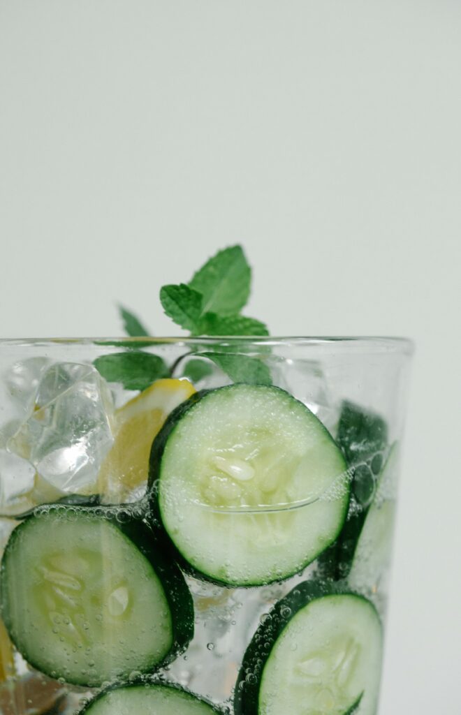Cucumber mint detox water – refreshing healthy drink for weight loss